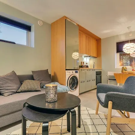 Aurora Studio Apartment *